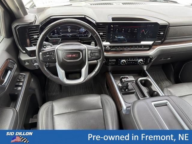 Used 2022 Onyx Black GMC SLT image 9