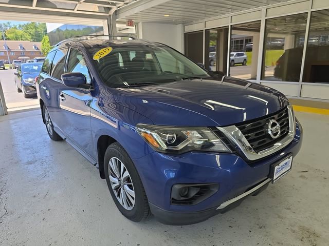 Used 2019 Blue Nissan S image 7