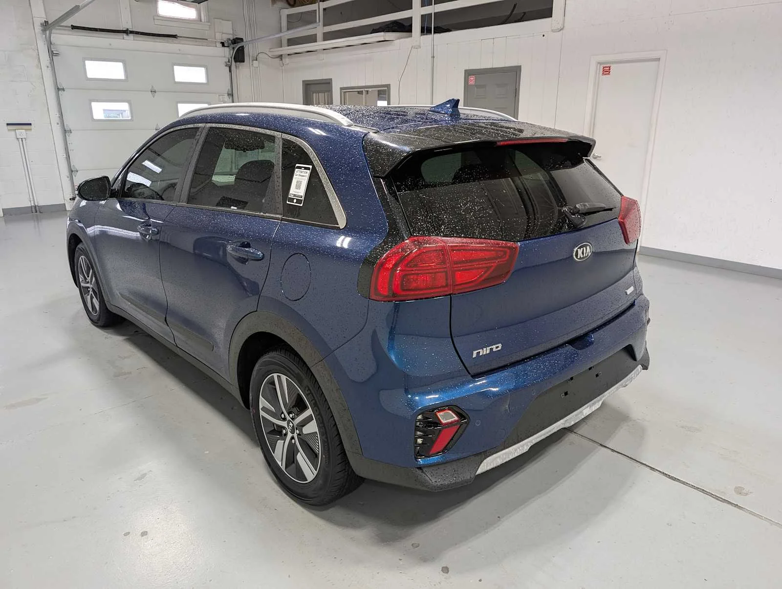 Used 2020 CERULEAN Kia EX Premium image 9
