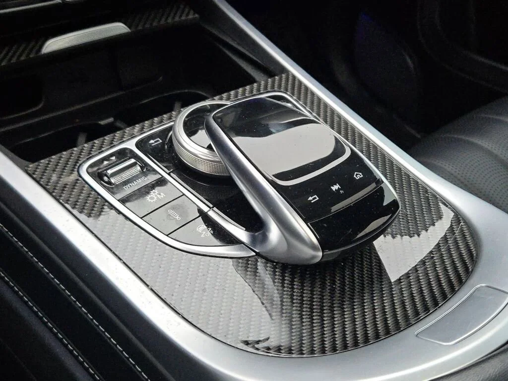 Used 2020 White Mercedes-Benz 4MATIC® image 27