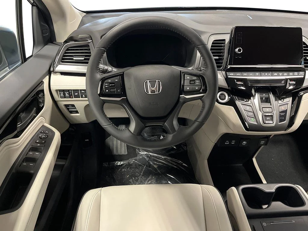 New 2026 Modern Steel Metallic Honda Touring image 25