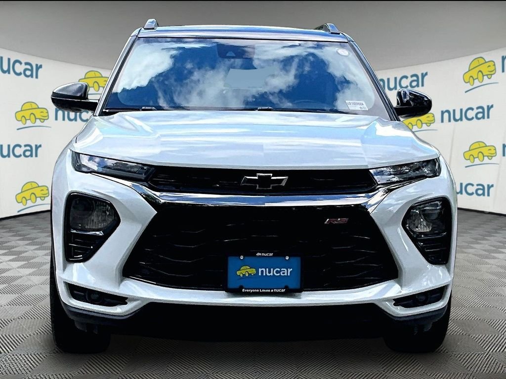 Used 2021 Summit White Chevrolet RS image 2