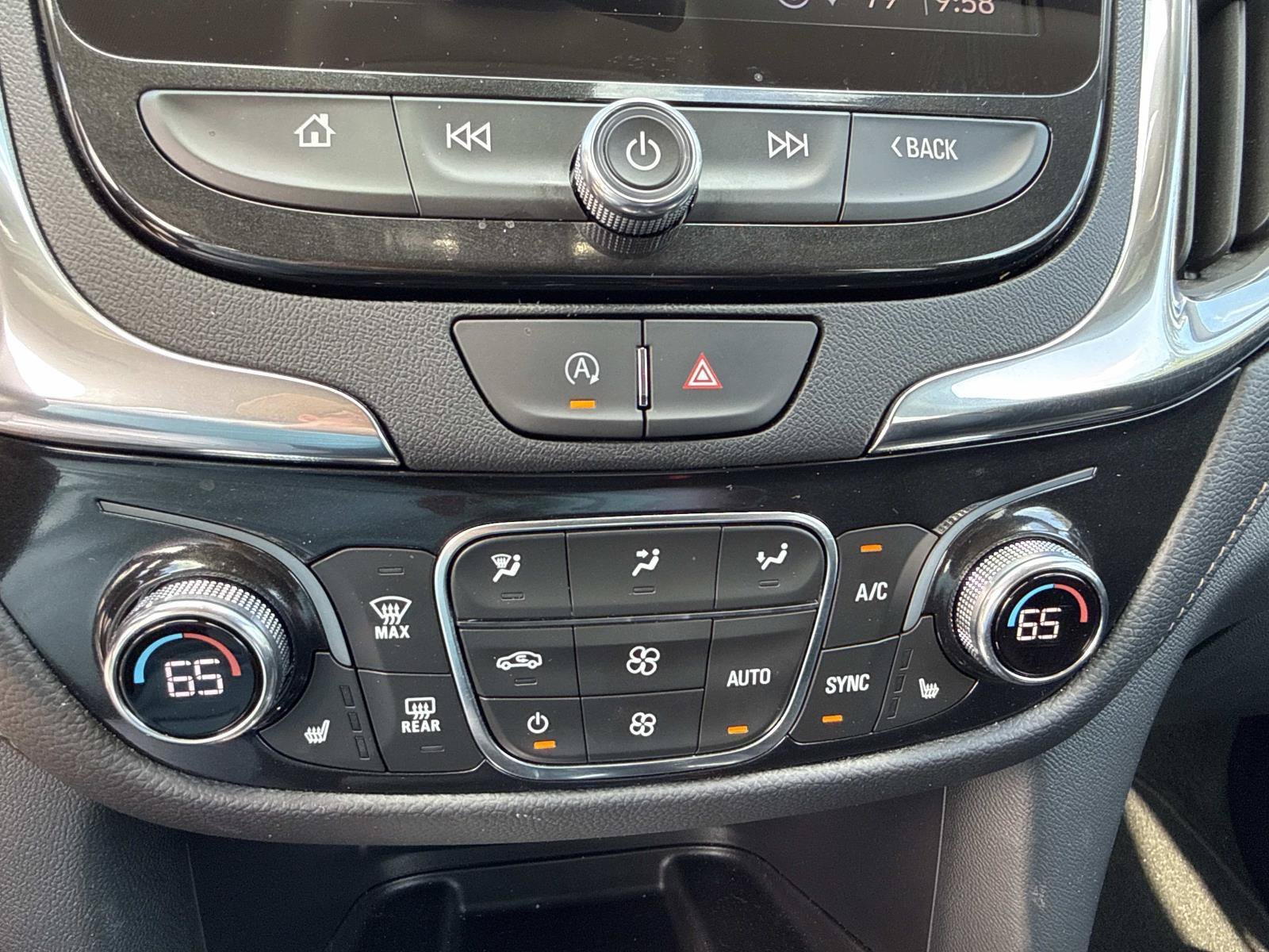 Used 2023 SUMMIT WHITE Chevrolet Premier image 25