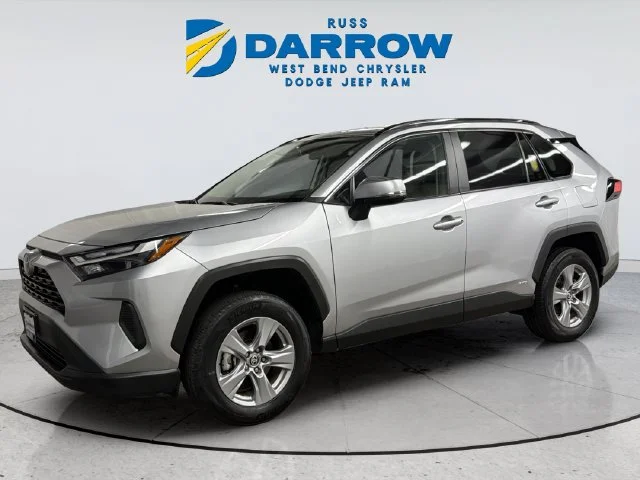 Certified Used 2025 Silver Toyota XLE image 1