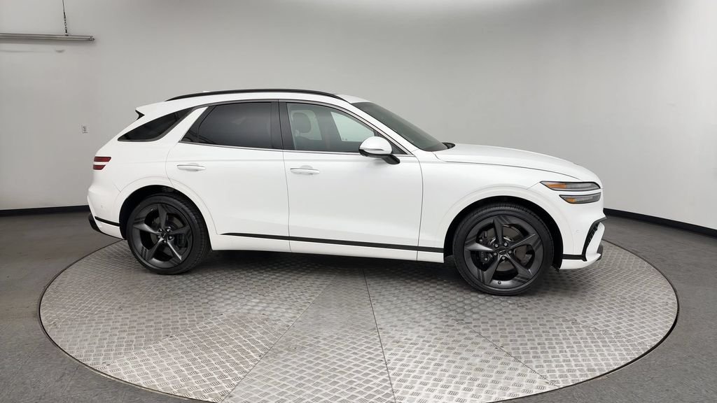 Used 2026 White Genesis 3.5T Sport Prestige image 9