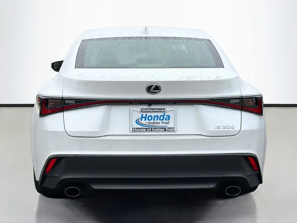 Used 2024 White Pearl Lexus 300 image 6