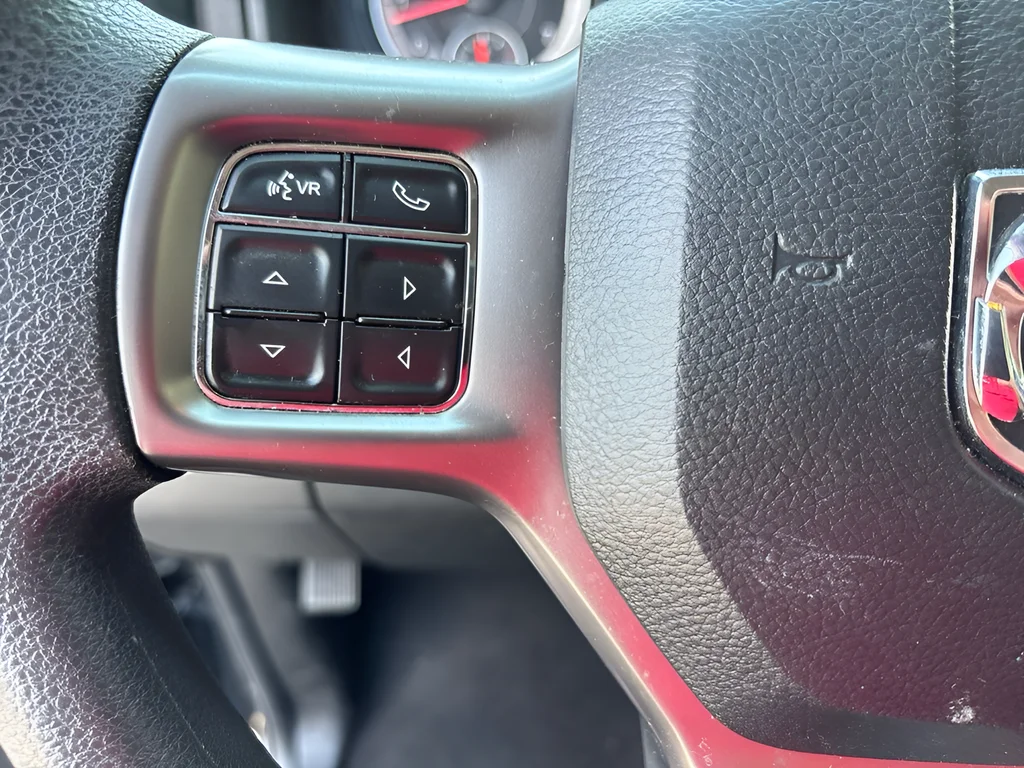 Used 2024 Diamond Black Ram SLT image 14