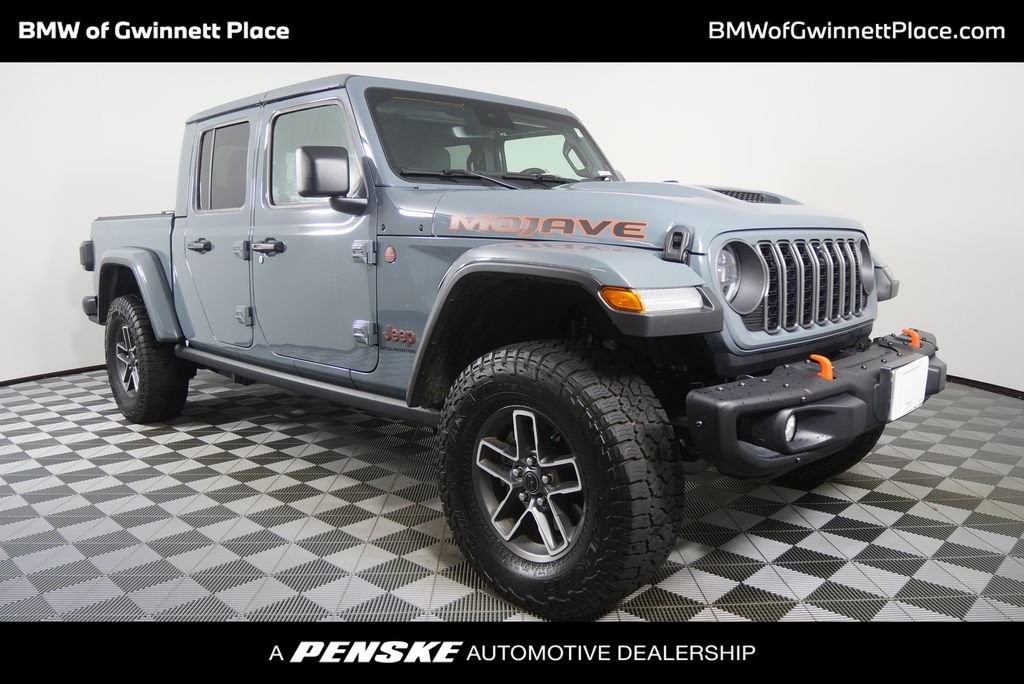 2024 Jeep Gladiator Mojave X's photo