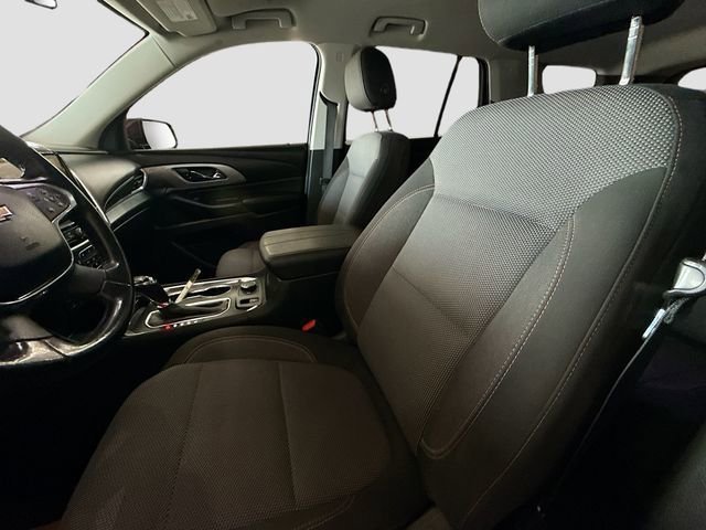 Used 2019 BLACK CURRANT METALLIC Chevrolet LT Cloth image 22