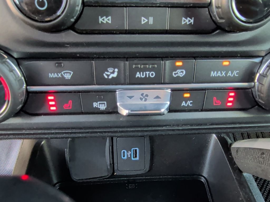Used 2022 Area 51 Ford Outer Banks image 28