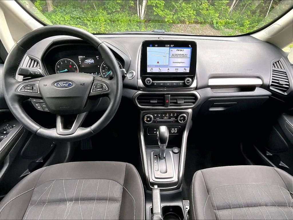 Used 2019 Shadow Black Ford SE image 21
