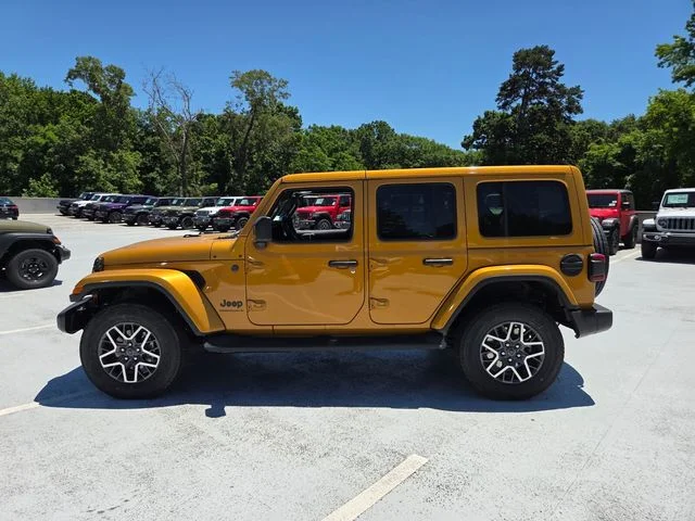 New 2026 Goldilocks Exterior Paint Jeep Sahara image 4