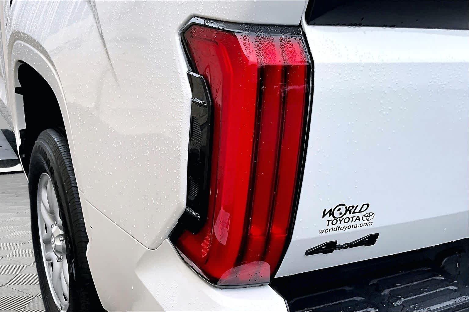 Used 2025 Ice Cap Toyota SR image 29