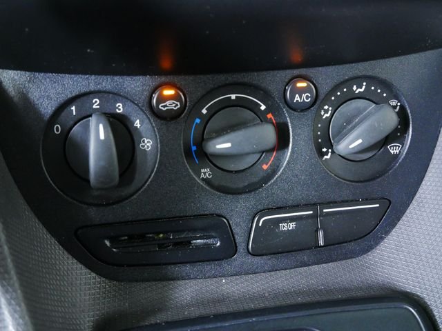 Used 2015 White Ford XL image 27