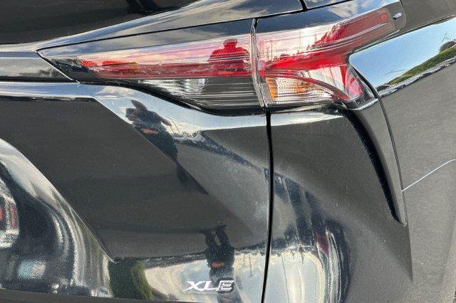 Certified Used 2026 MIDNIGHT BLACK METAL Toyota  image 32