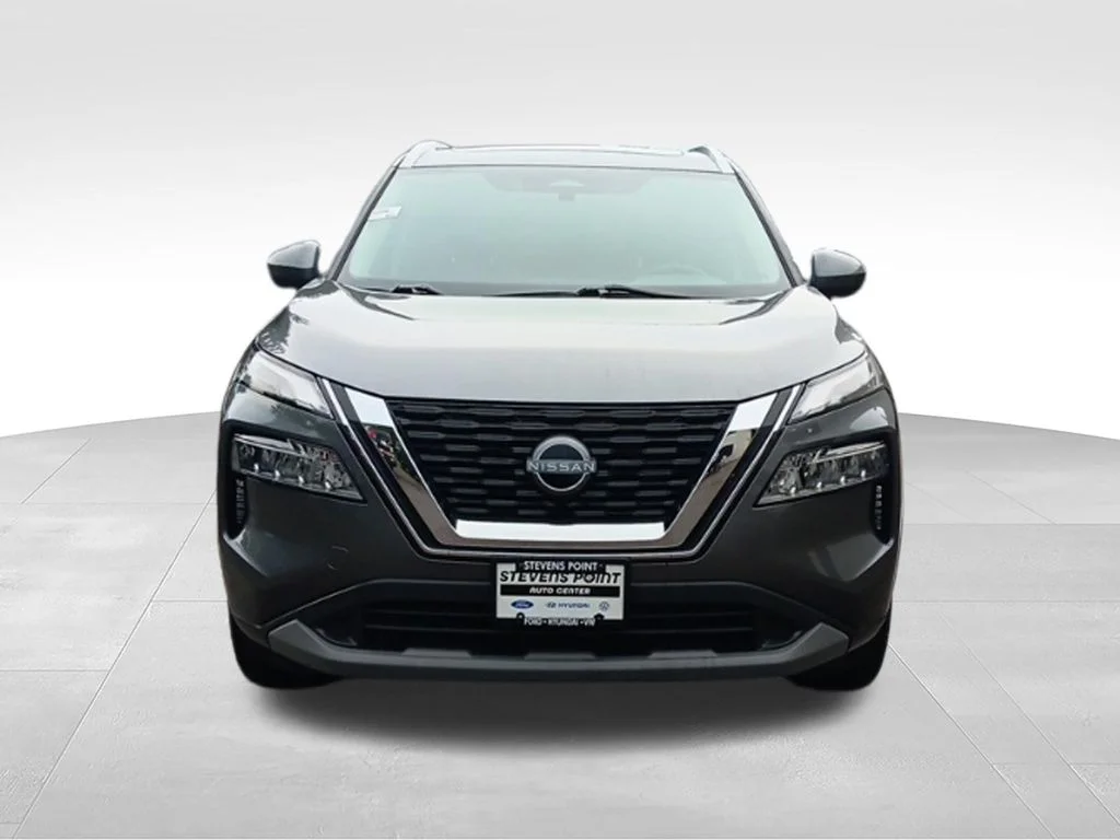 Used 2023 Gun Metallic Nissan SV image 10