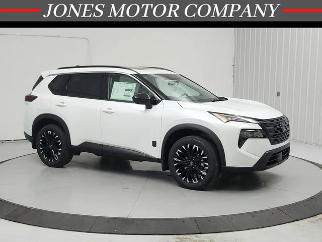 2026 Nissan Rogue Dark Armor's photo