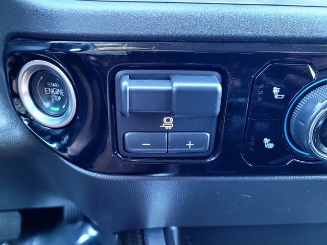 Used 2024  Chevrolet LT Trail Boss image 18