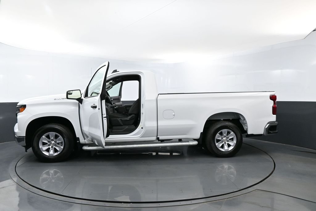Used 2025 Summit White Chevrolet WT image 25