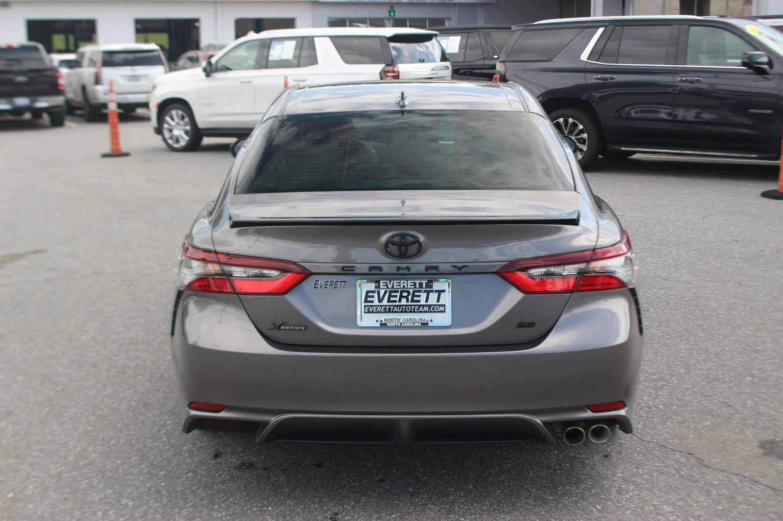 Used 2024 Gray Toyota SE image 7