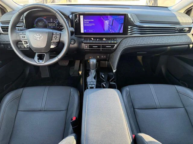 Certified Used 2025 WIND CHILL PEARL Toyota XLE image 22