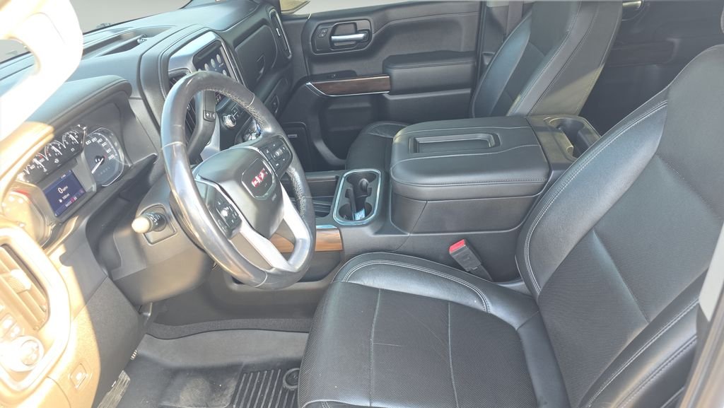 Used 2020 White GMC SLT image 15