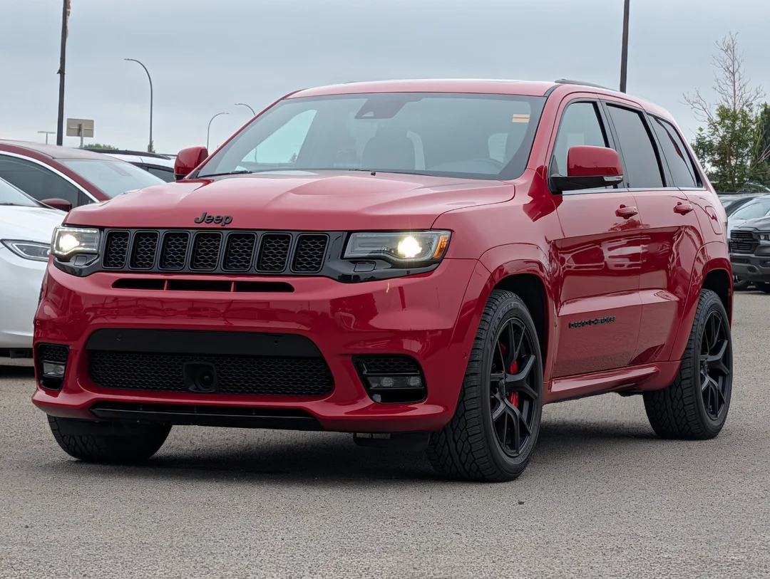 Certified Used 2020 Red Jeep SRT - - 4x4 - Command View Sunroof - Rear DVD - Trailer Tow - 2 Sets Wheels & Tires & More! image 4