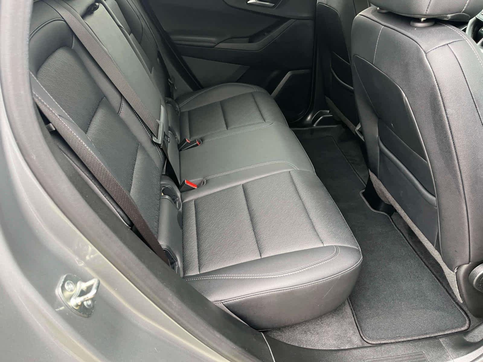 Used 2025 Sterling Gray Metallic Chevrolet LT image 25