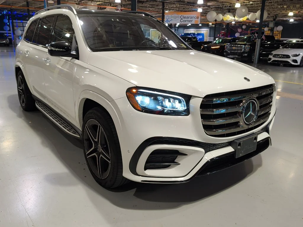 Used 2024 White Mercedes-Benz GLS 450 image 7