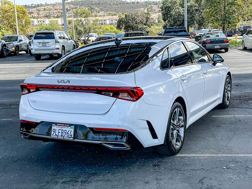 Used 2024 White Kia EX image 6