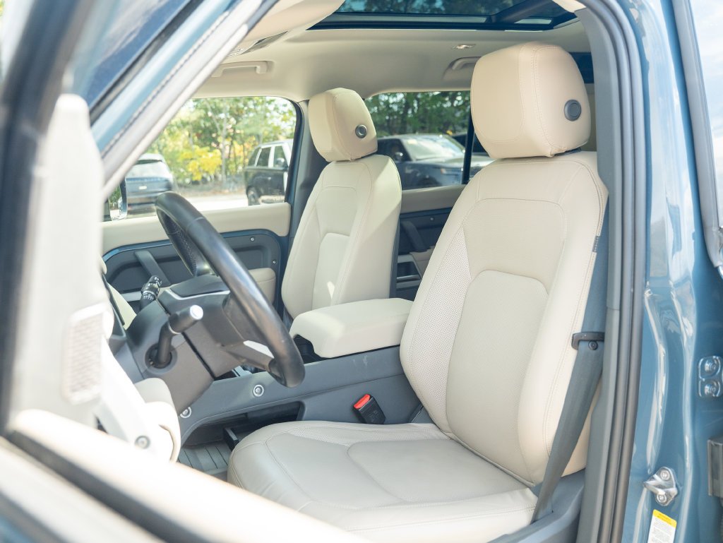Certified Used 2023 Blue Land Rover S image 20