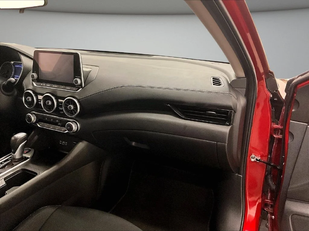 Used 2023 Red Nissan SV image 26