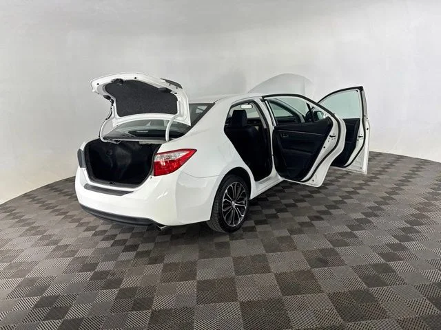 Used 2015 White Toyota S Plus image 18