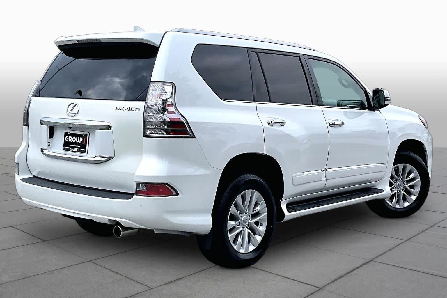Used 2019 Starfire Pearl Lexus Premium image 13