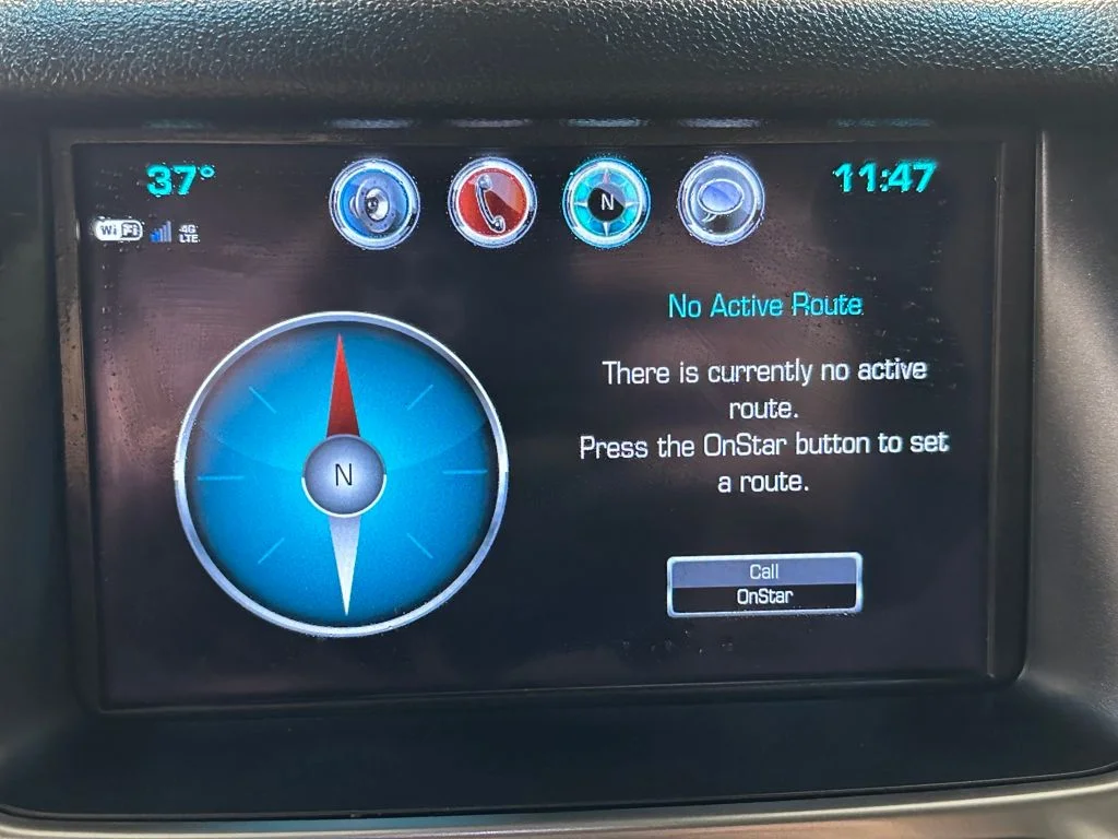 Used 2018 White Chevrolet LT image 20