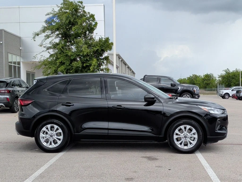 Used 2025 Black Ford Active image 8