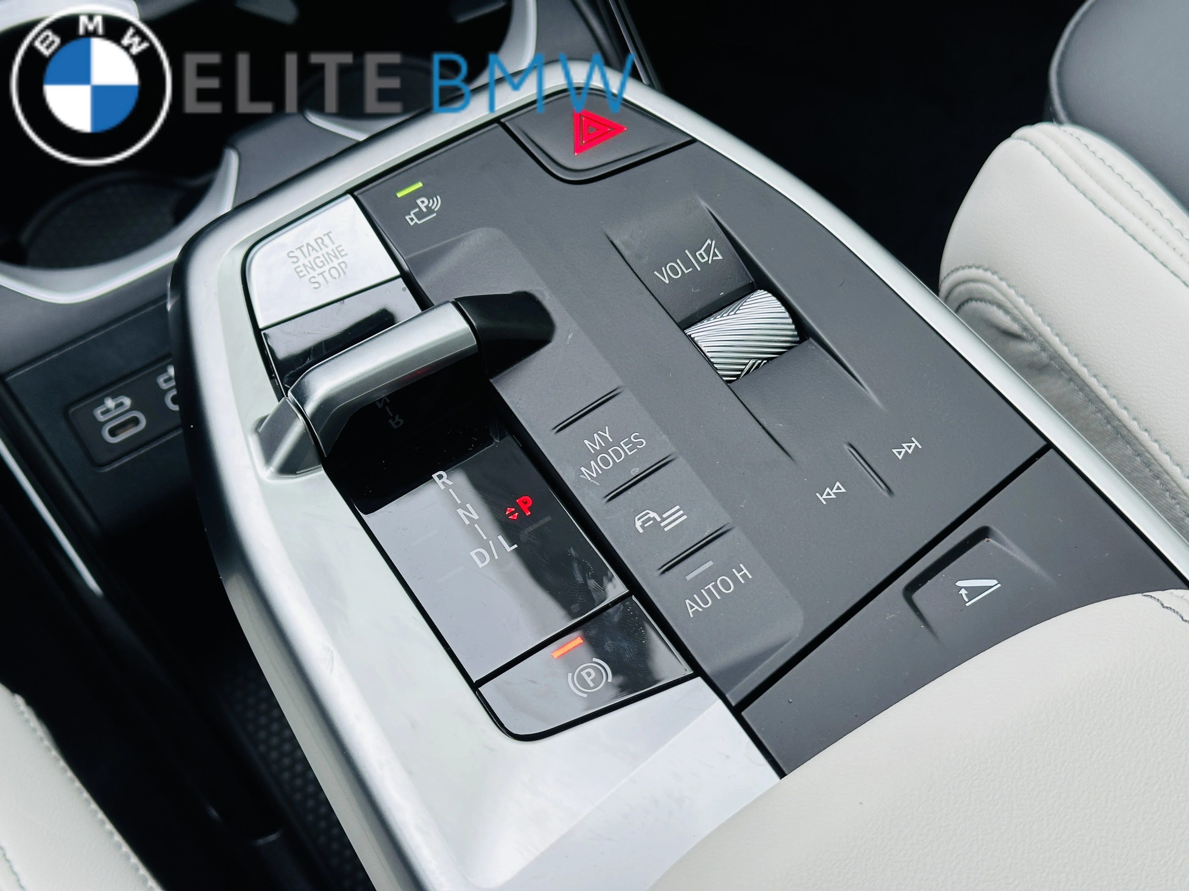 Used 2026 Dune Grey Metallic BMW xDrive28i image 22