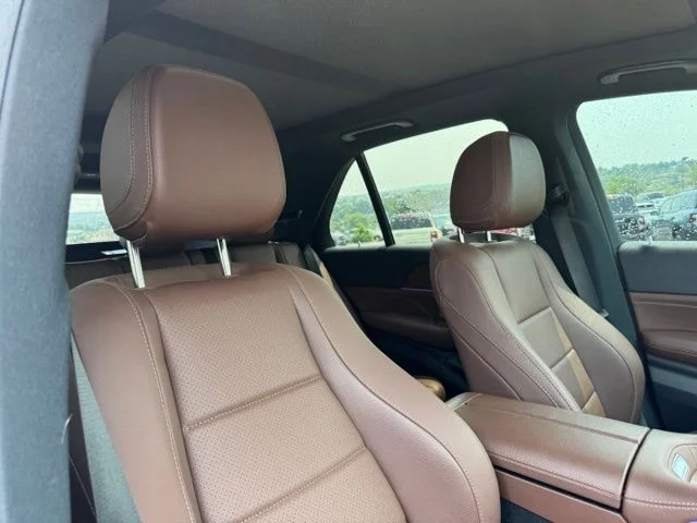 Used 2024 Green Mercedes-Benz GLE 350 image 23