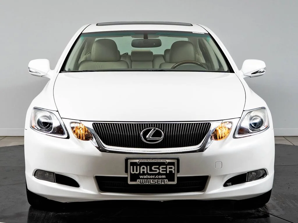 Used 2011 Starfire Pearl Lexus 350 image 2