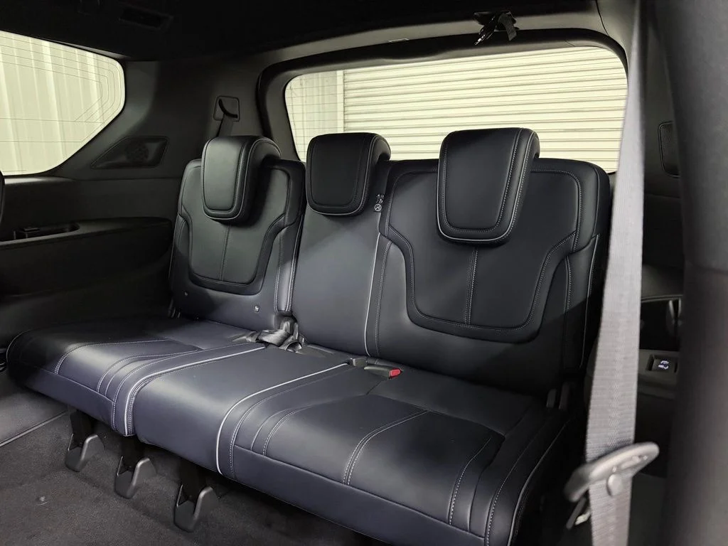 New 2027 RADIANT WHITE INFINITI Sport 4WD image 36