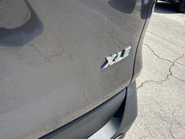 Used 2022 Gray Toyota XLE Premium image 9