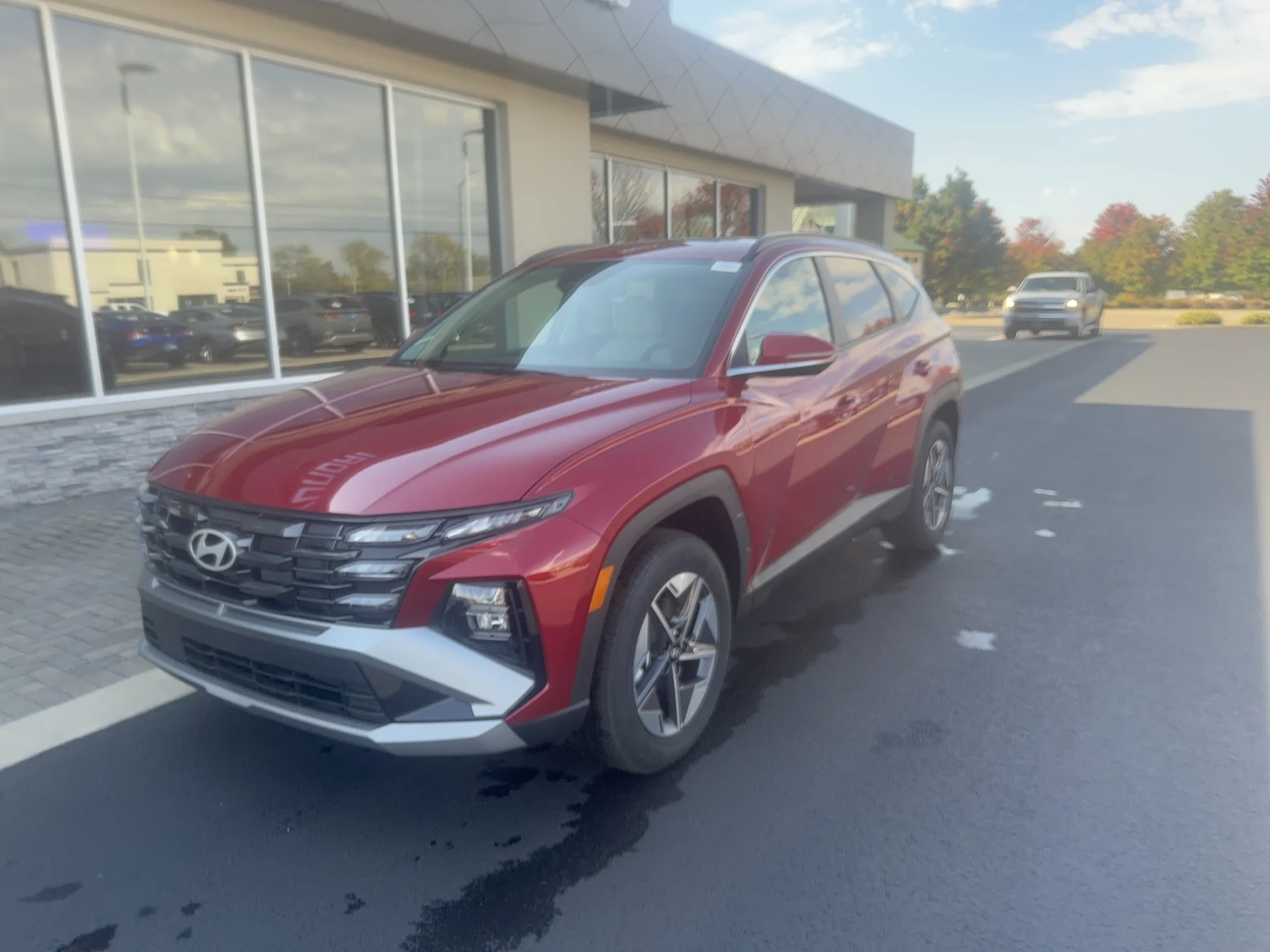 New 2026 Ultimate Red Pearl Hyundai SEL Premium image 2