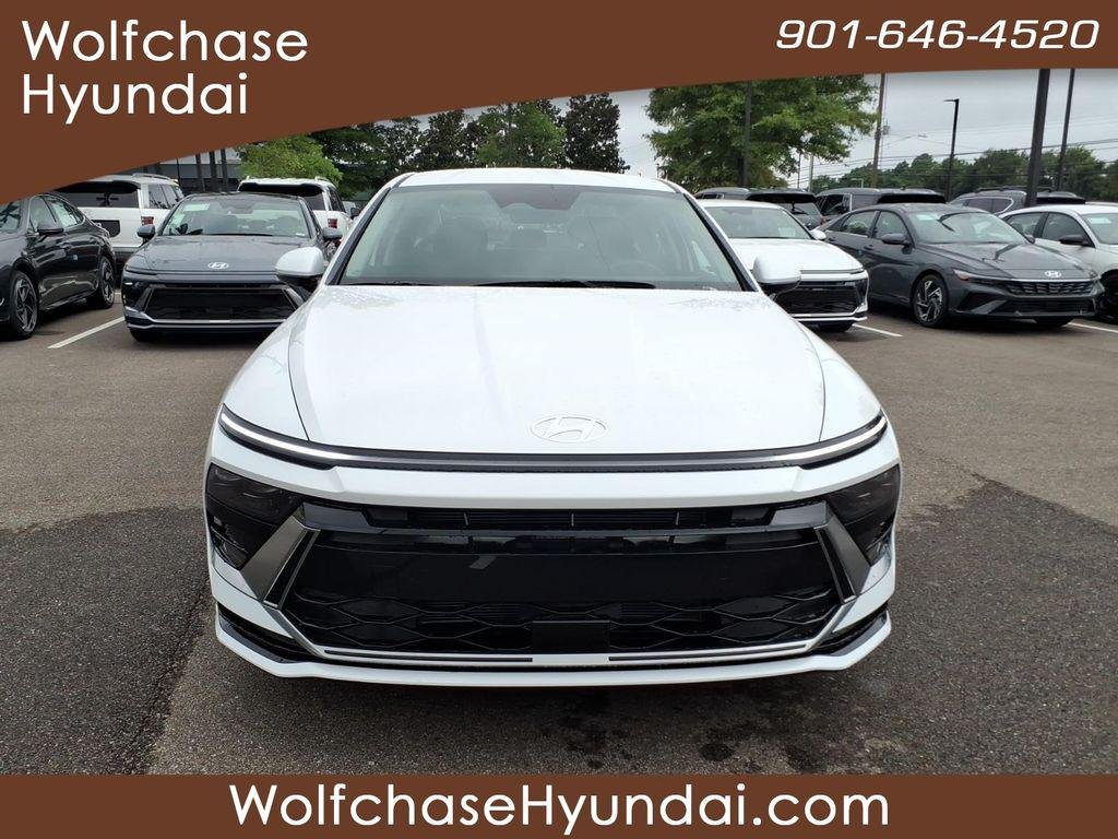New 2026 White Hyundai SEL Sport image 8