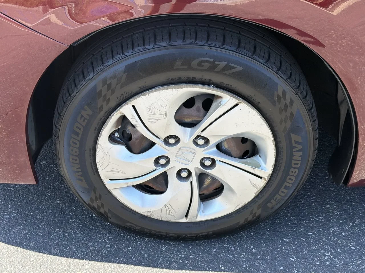 Used 2013 Red Honda LX image 16