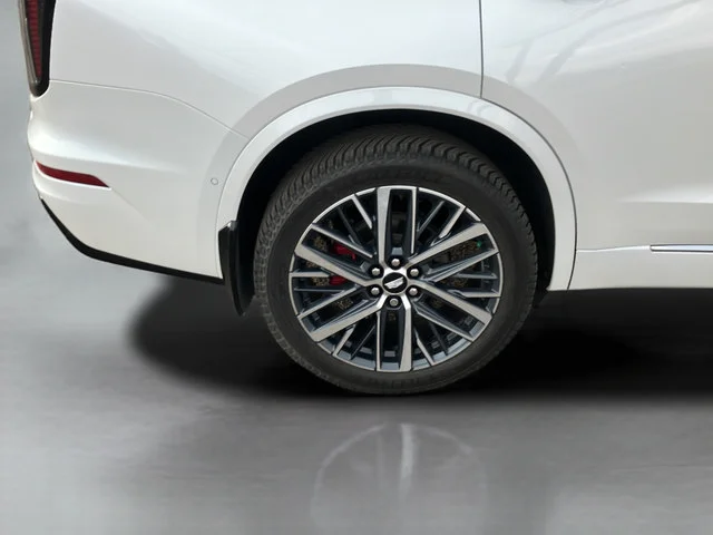 Certified Used 2023 CRYSTAL WHITE TRICOAT Cadillac AWD Sport image 33