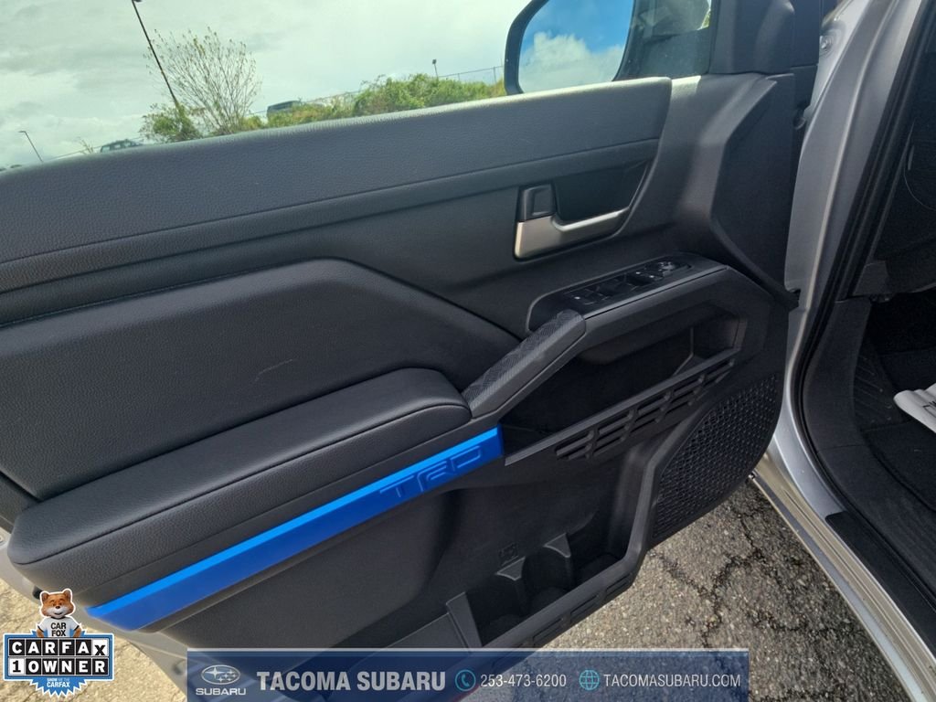 2025 Toyota Tacoma SR5 - Photo 11