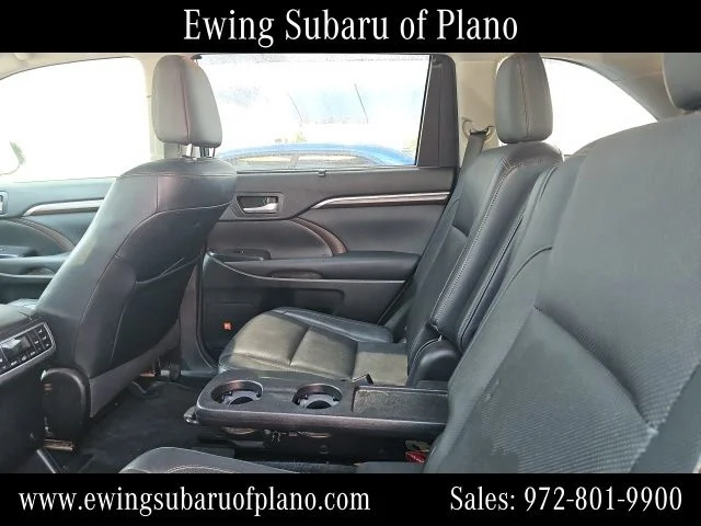 Used 2015 White Toyota Limited Platinum V6 image 7
