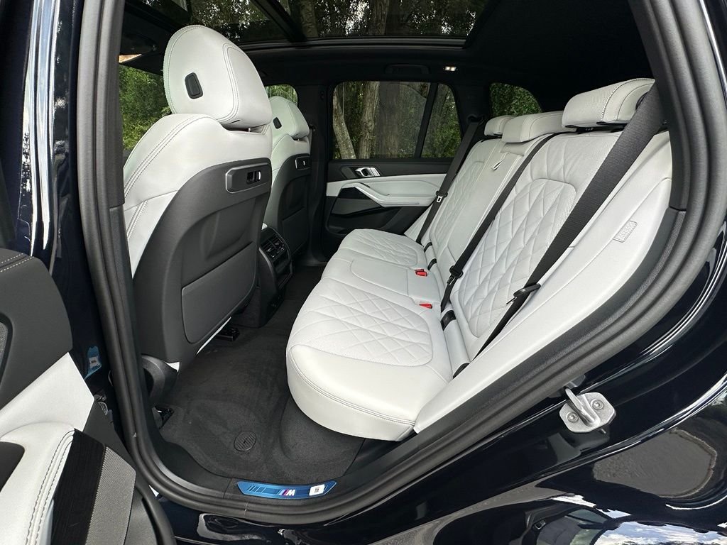 New 2026 Black BMW sDrive40i image 23