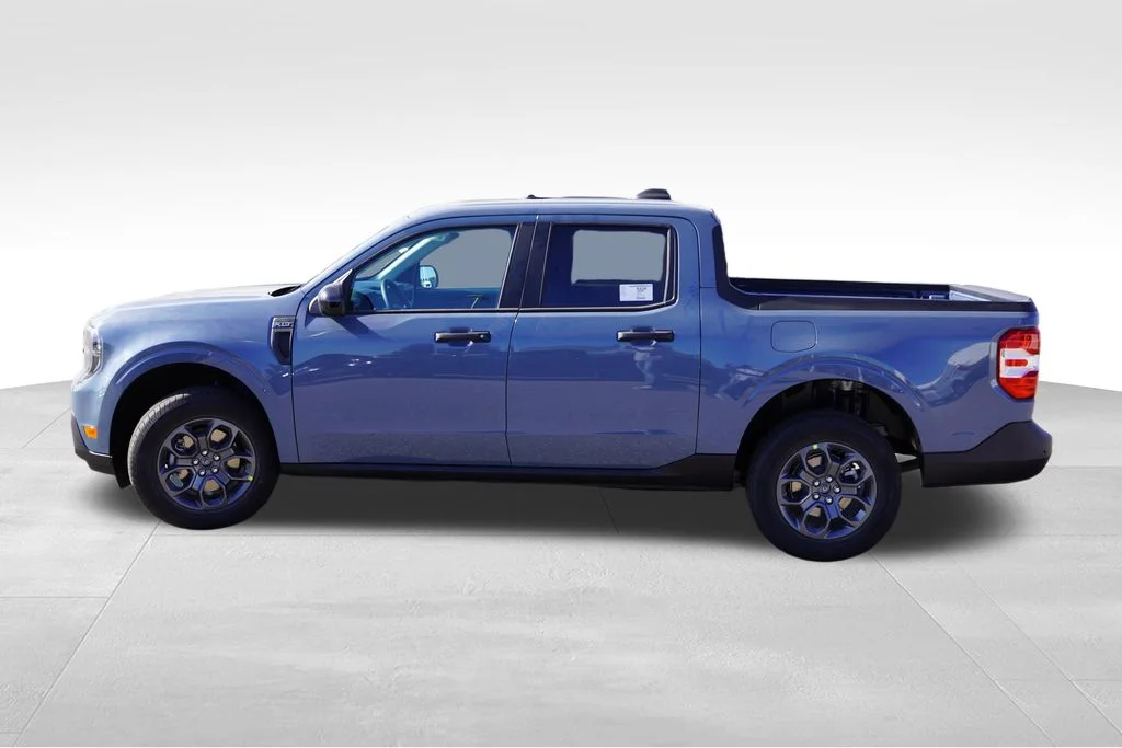 New 2026 Gray Ford XLT image 6