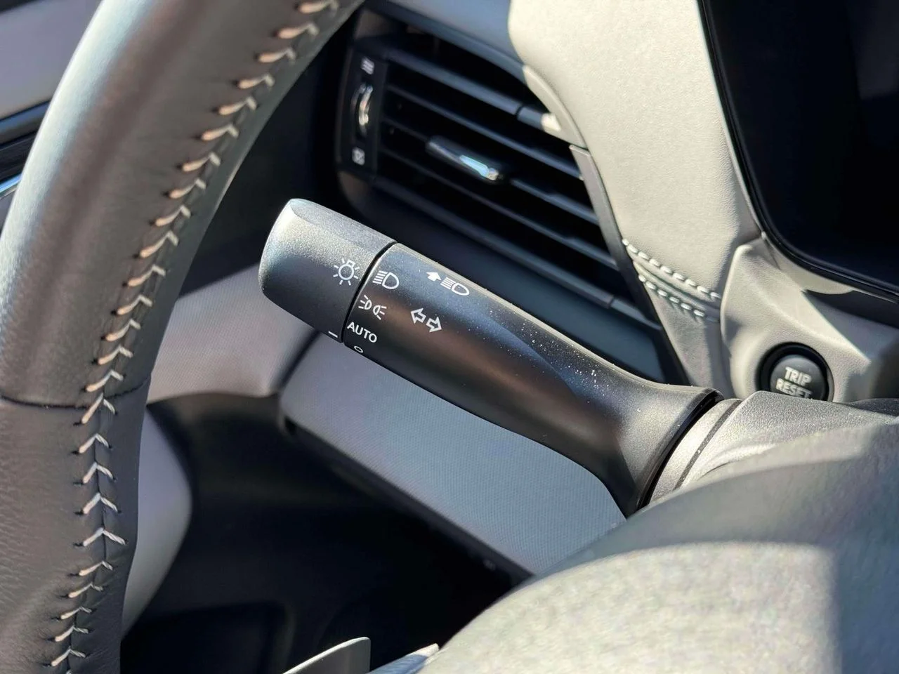 Used 2025 Magnetite Gray Metallic Subaru Premium image 23